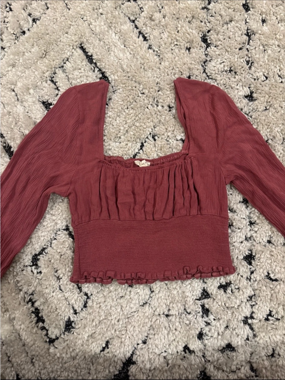 PacSun Rose Ribbed Square-Neck Long Sleeve Crop Top